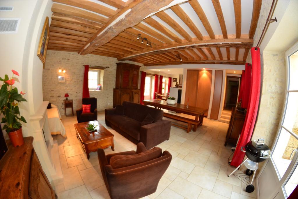 ลา แฟร์ม เดอ ลา กรงด์ Villa Magny-en-Bessin ภายนอก รูปภาพ